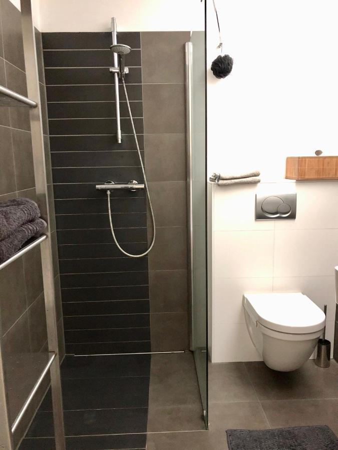 Modern Genieten In Oud Binnenstadspand Amersfoort Eksteriør bilde