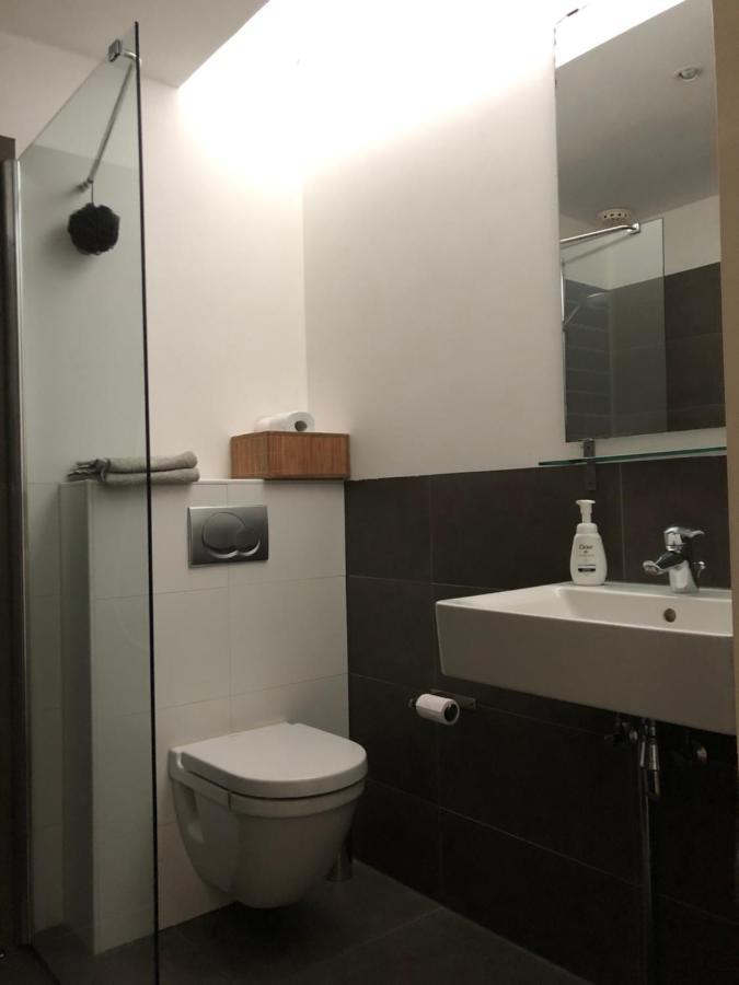 Modern Genieten In Oud Binnenstadspand Amersfoort Eksteriør bilde
